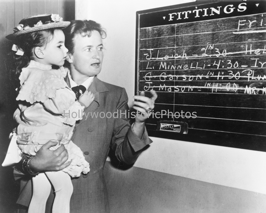 Liza Minnelli 3 years old Helen Rose wardrobe 1949 WM.jpg